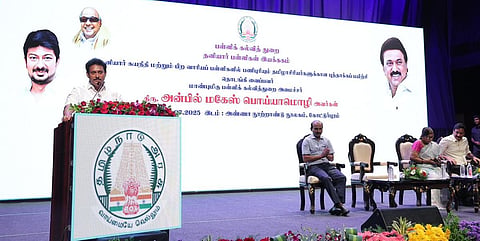 சிபிஎஸ்இ, ஐசிஎஸ்இ பள்ளிகளின் தமிழாசிரியர்கள் 1,200 பேருக்கு பயிற்சி முகாம்: அன்பில் மகேஸ் தொடங்கி வைத்தார்