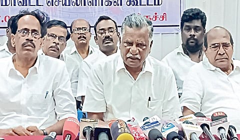 திருச்சியில் நேற்று செய்தியாளர்களிடம் பேசிய இந்திய கம்யூனிஸ்ட் கட்சி மாநிலச் செயலாளர் முத்தரசன்.