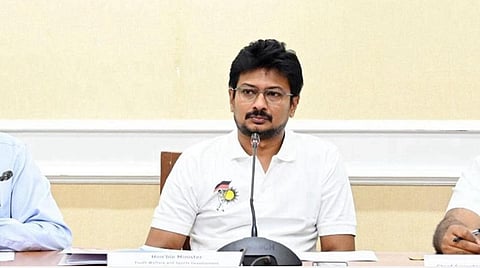 கடலூரில் பள்ளி வேன் மீது ரயில் மோதிய விபத்து: துணை முதல்வர் உதயநிதி இரங்கல்