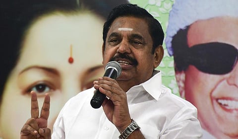 தேர்தலில் அதிமுக தனி பெரும்பான்மை பெறும்: பழனிசாமி நம்பிக்கை