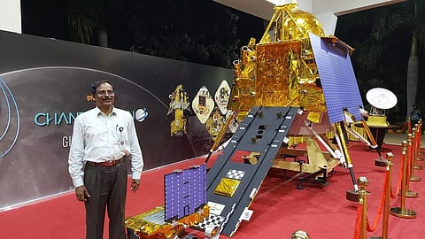 விண்ணுக்கு மனிதர்கள் பயணிக்கும் ககன்யான் திட்டத்துக்கான ராக்கெட் டிசம்பரில் பரிசோதனை: இஸ்ரோ தலைவர் தகவல்