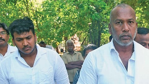 படம்:ஜெ.மனோகரன்