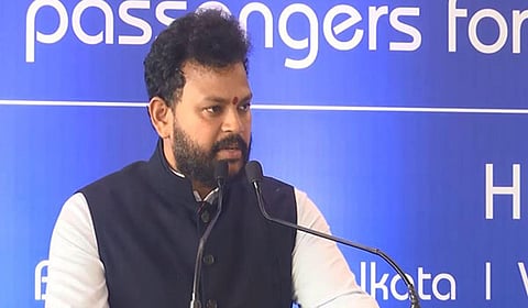 மத்​திய சிவில் விமானப் போக்​கு​வரத்து அமைச்​சர் ராம் மோகன் நாயுடு கிஞ்​சா​ரபு