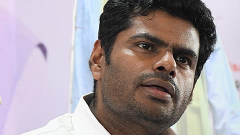 ​விடு​பட்ட மகளிருக்கு  உதவி தொகை வழங்க அண்ணாமலை வலியுறுத்தல்