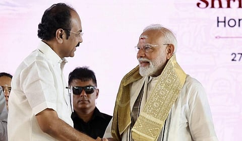 தமிழகத்துக்கு ரூ.2,152 கோடி நிதியை உடனே விடுவிக்க வேண்டும்: பிரதமரிடம் முதல்வர் சார்பில் அமைச்சர் தங்கம் தென்னரசு மனு 