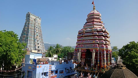 ஸ்ரீவில்லிபுத்தூரில் ஆடிப்பூர தேரோட்டம் கோலாகலம்: ‘கோவிந்தா, கோபாலா’ கோஷம் முழங்க தேரை வடம் பிடித்து இழுத்த பக்தர்கள்