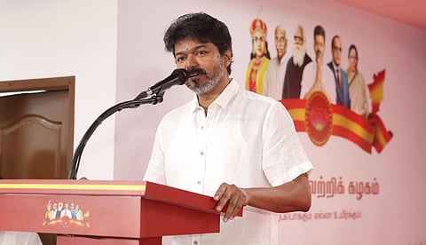தவெக 2-வது மாநில மாநாடு தேதி மாற்றம்: புதிய தேதியை அறிவித்தார் விஜய்!