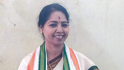 டெல்லியில் நடை பயிற்சி சென்றபோது தமிழக எம்.பி. சுதாவிடம் நகை பறித்தவர் கைது: 4 பவுன் தங்க சங்கிலி மீட்பு 