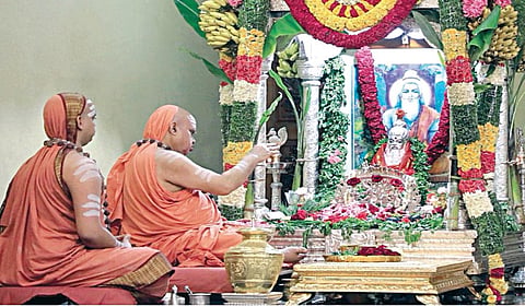 வியாச பூஜையும் சாதுர்மாஸ்ய விரதமும்