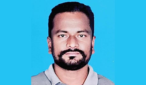 திருவிடைமருதூர் டிஎஸ்பி தாக்கியதால் காதுகள் பாதிப்பு: அவமானத்தில் தற்கொலைக்கு முயன்ற திமுக நிர்வாகி