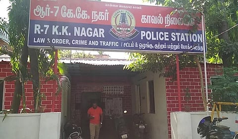 சென்னை | கருத்து வேறுபாடு காரணமாக பேச மறுத்த காதலனை தாக்கிய காதலி