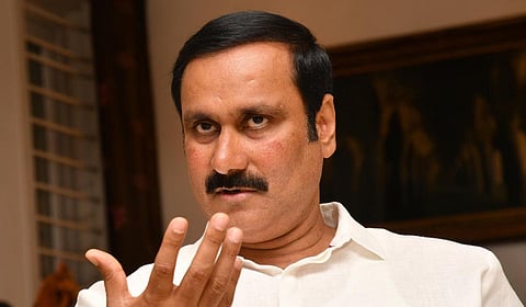 தொழில் முதலீடு குறித்து வெள்ளை அறிக்கை தேவை: அன்புமணி