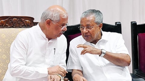 கேரள அரசு - ஆளுநர் மோதல் எதிரொலி: துணைவேந்தர் நியமனத்துக்கு குழு அமைக்க நீதிமன்றம் முடிவு