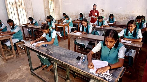 செப்.3 முதல் 10-ம் வகுப்பு அசல் மதிப்பெண் சான்றிதழ் விநியோகம்
