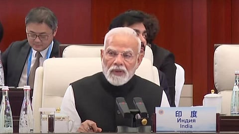 சில நாடுகள் பயங்கரவாதத்தை வெளிப்படையாக ஆதரிக்கின்றன: பாக். பிரதமர் இருந்தபோதே மறைமுகமாக சாடிய மோடி
