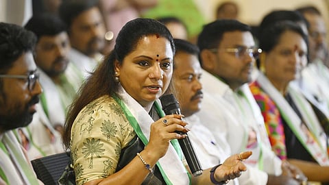 கட்சிவிரோத நடவடிக்கை: கேசிஆரின் மகள் கவிதா பிஆர்எஸ் கட்சியிலிருந்து சஸ்பெண்ட்