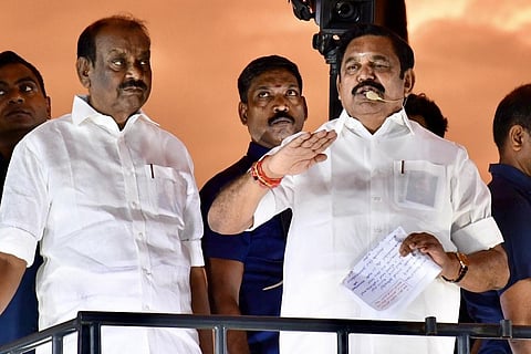 திண்டுக்கல் மாவட்டம் நத்தத்தில் பேசிய அதிமுக பொதுச் செயலாளர் எடப்பாடி பழனிச்சாமி. | படம்: நா.தங்கரத்தினம்.