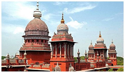 தயாரிப்பாளர் சங்கம் - ஃபெப்சி பிரச்சினைக்கு சுமுக தீர்வு: வழக்கை முடித்து வைத்தது நீதிமன்றம்