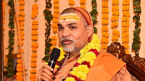 பசுவதை தடை சட்டத்தை வலியுறுத்தி பிஹாரில் சங்கராச்சாரியார் கட்சி போட்டி