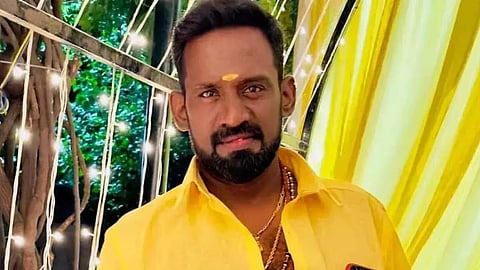 பிரபல நடிகர் ரோபோ சங்கர் காலமானார்