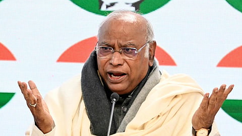 “லடாக் மக்களுக்கு பாஜக துரோகம்” - சோனம் வாங்சுக் கைதுக்கு கார்கே கண்டனம்