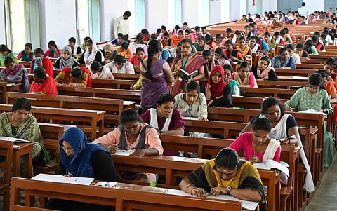 குரூப்-4 காலி இடங்கள் எண்ணிக்கை 4,662 ஆக அதிகரிப்பு