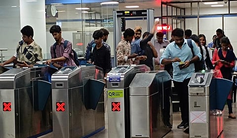 சென்னை மெட்ரோ ரயில் கடந்த மாதம் 1.01 கோடி பயணச்சீட்டுகள் விற்பனை