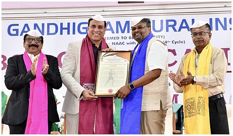 காந்திகிராம பல்கலை. உலக ஆராய்ச்சியில் தனித்துவமான இடத்தைப் பெற்றுள்ளது: வேந்தர் கே.எம்.அண்ணாமலை