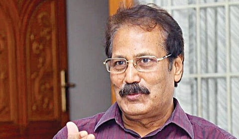புதிய தமிழகம் கட்சியின் நிறுவனத் தலைவர் டாக்டர் கிருஷ்ணசாமி