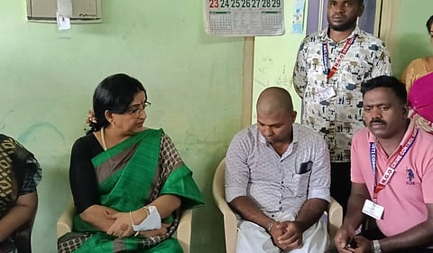 “இனிமேல் இப்படி ஒரு சம்பவம் நடக்கக் கூடாது” - கரூரில் நடிகை அம்பிகா பேட்டி