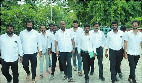 கரூர் நெரிசல்: தவெக சேலம் மேற்கு மாவட்ட செயலாளரிடம் சிறப்பு புலனாய்வுக் குழு விசாரணை