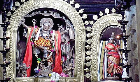 ஆணவம்  நீக்கி  ஞானம் அருளும் வழுவூர் வீரட்டானேசுவரர் | பரிகார ஸ்தலங்கள்