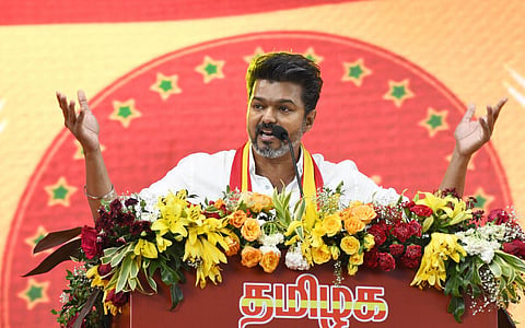 நவ.5-ல் தவெக சிறப்பு பொதுக்குழுக் கூட்டம்: விஜய் அறிவிப்பு