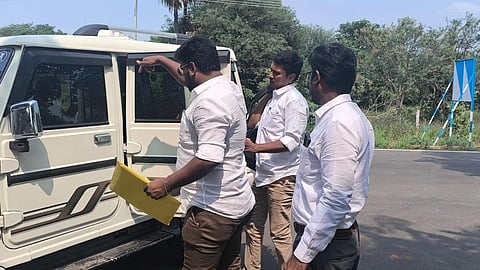 கரூர் கூட்ட நெரிசல்: சிபிஐயிடம் 2-வது நாளாக ஆவணங்களை ஒப்படைத்த தவெக நிர்வாகிகள்