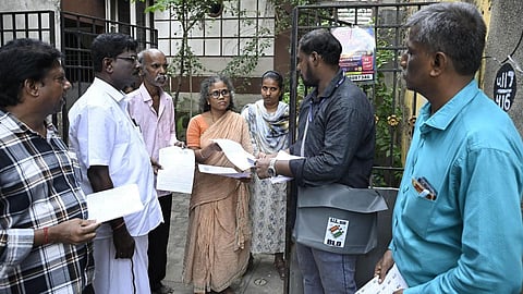 ஆன்லைனில் எஸ்ஐஆர் படிவங்களை நிரப்பும் புதிய வசதி அறிமுகம்: தலைமைத் தேர்தல் அதிகாரி அர்ச்சனா பட்நாயக் தகவல் 