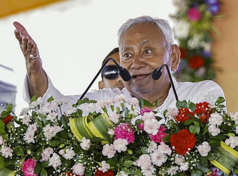 நிதிஷ் குமார்