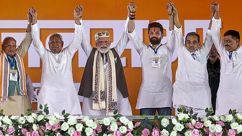 பிஹாரில் புதிய அரசு பதவியேற்பு எப்போது? - காந்தி மைதானத்தில் ஏற்பாடுகள் தீவிரம்