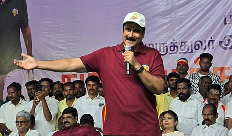 வன்னியர் இடஒதுக்கீட்டை நிறைவேற்றும் அளவுக்கு சிறை நிரப்பும் போராட்டம் அமைய வேண்டும்: தொண்டர்களுக்கு அன்புமணி கடிதம் 