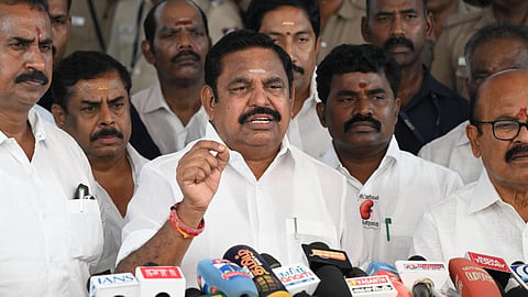 கனமழையால் பாதிக்கப்பட்ட விவசாயிகளுக்கு உடனடி நிவாரணம் தர வேண்டும்: தமிழக அரசுக்கு பழனிசாமி வலியுறுத்தல்