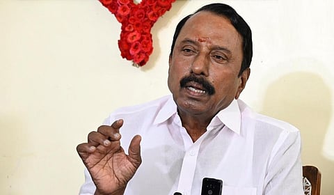 “50 ஆண்டு உழைப்புக்கு நீக்கம் தான் பரிசு” - செங்கோட்டையன் வேதனை