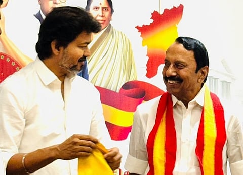விஜய் முன்னிலையில் தவெகவில் இணைந்தார் செங்கோட்டையன்!