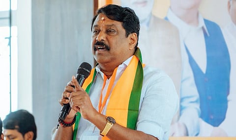 “முதல்வர் என் தொகுதிக்கு நிறைய செய்திருக்கிறார்” -  நயினார் வழங்கிய நற்சான்று