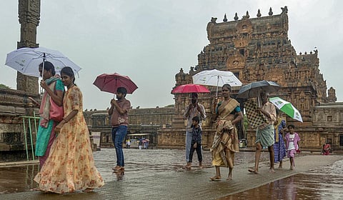 ‘டெல்டா மாவட்டங்களில் டிச.13 வரை மழை தொடரும்; டிச.8 மட்டும் ஓய்வெடுக்கும்’