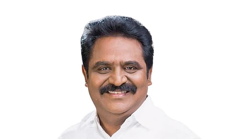 எழிலரசன் 