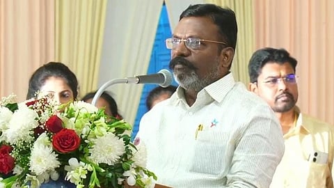 பாப்பிரெட்டிப்பட்டி அருகே முன்னாள் அமைச்சர் பி. பழனியப்பன் இல்லத் திருமண விழாவில் விசிக தலைவர் திருமாவளவன்&nbsp; பேசினார்.&nbsp;&nbsp;