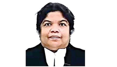 நீதிபதி நிஷாபானு கேரள உயர் நீதிமன்றத்தில் டிச.20-க்குள் பணியில் சேர குடியரசுத் தலைவர் கெடு விதிப்பு 