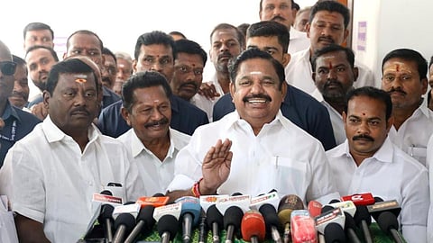இந்த ஆண்டு பொங்கல் பரிசாக ரூ.5,000 வழங்க வேண்டும்: பழனிசாமி வலியுறுத்தல்