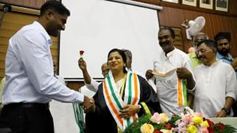 கேரளாவில் மட்டத்தூர் பஞ்சாயத்தை கைப்பற்ற பாஜகவுடன் கைகோத்த 8 காங்கிரஸ் கவுன்சிலர்கள்