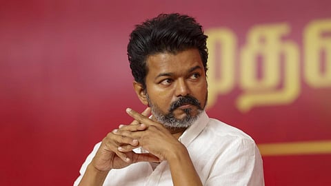 ரூ.15 கோடியை மறைத்த காரணத்தால்தான் நடிகர் விஜய்க்கு ரூ.1.50 கோடி அபராதம்: உயர் நீதிமன்றத்தில் வருமானவரித் துறை விளக்கம் 