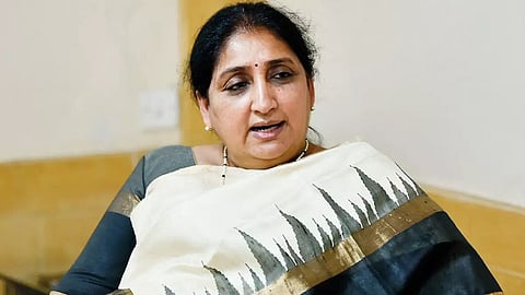 அஜித் பவாரின் மனைவி சுனேத்ரா பவார்